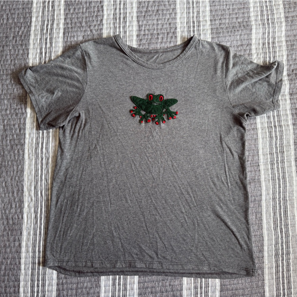 Embroidered Frog Baby Tee